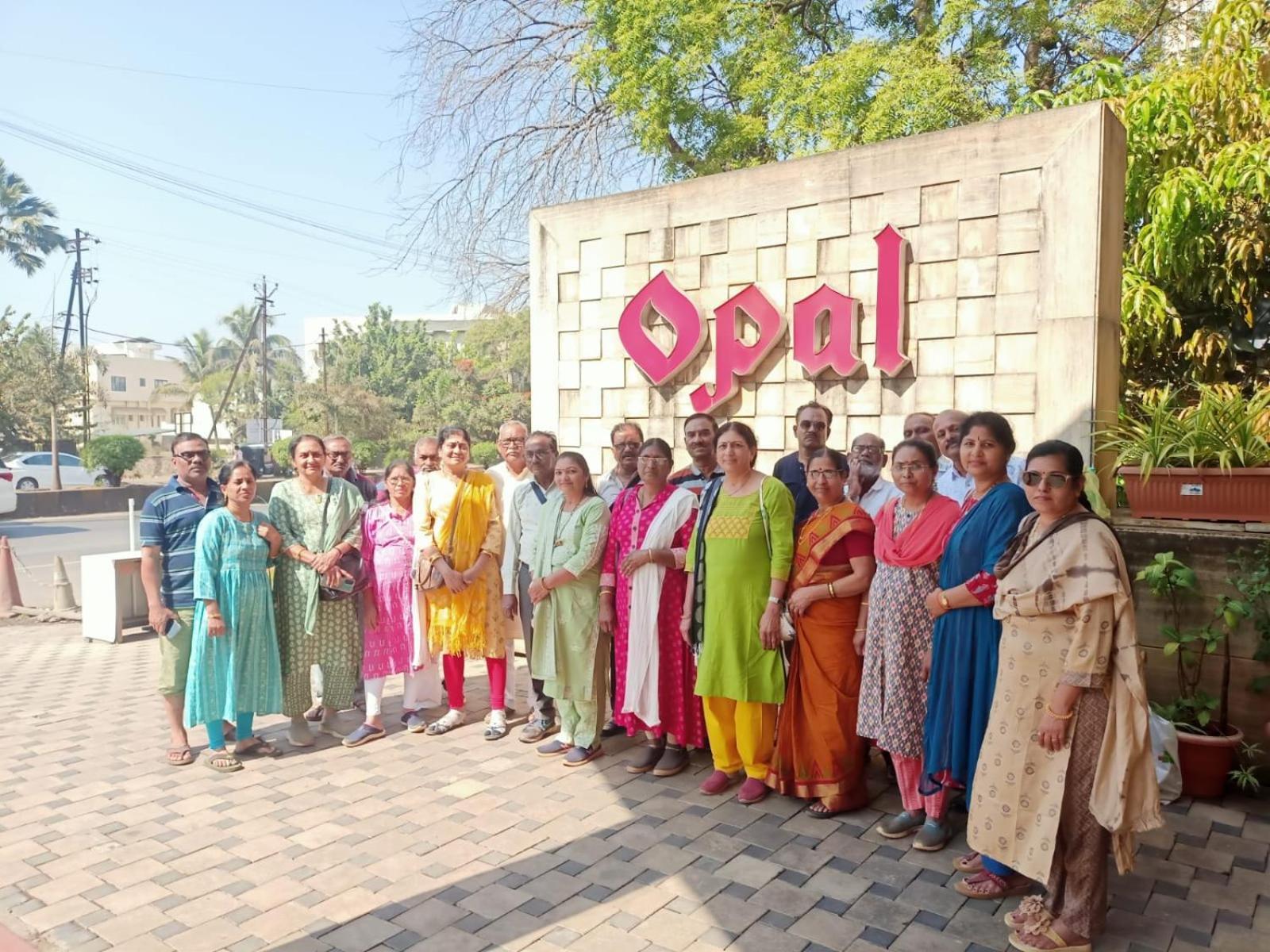 Hotel Opal Kolhapur Buitenkant foto