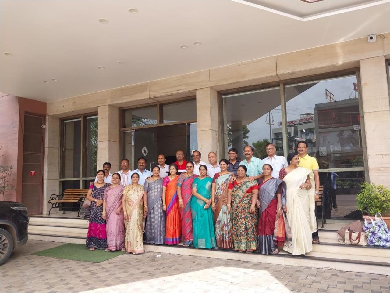 Hotel Opal Kolhapur Buitenkant foto