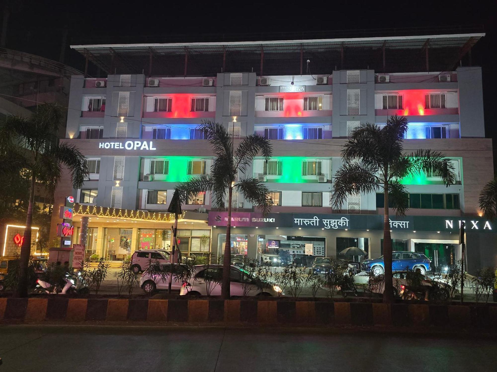 Hotel Opal Kolhapur Buitenkant foto